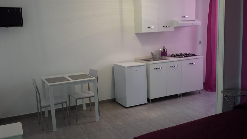 Case Vacanze Iris Uggiano La Chiesa Chambre photo