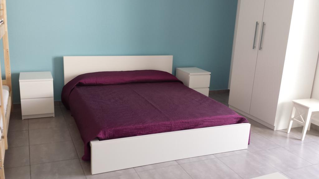 Case Vacanze Iris Uggiano La Chiesa Chambre photo