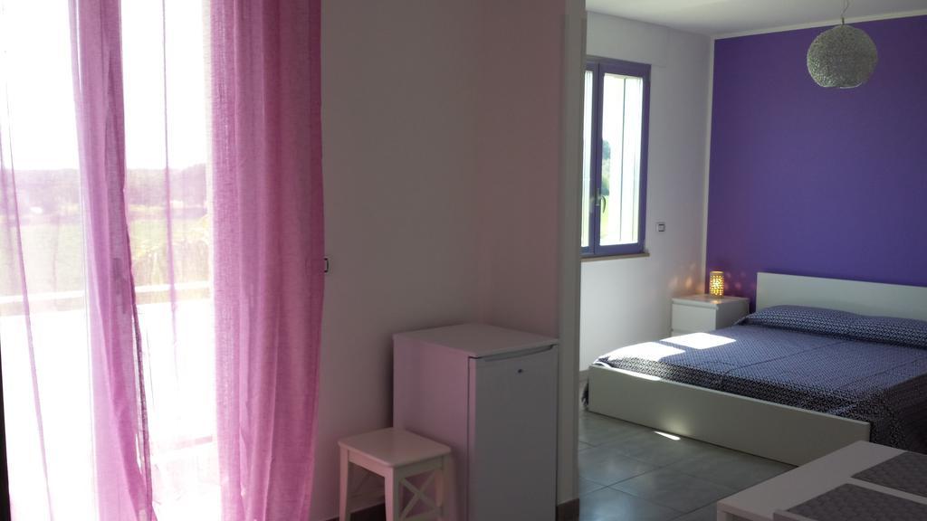 Case Vacanze Iris Uggiano La Chiesa Chambre photo