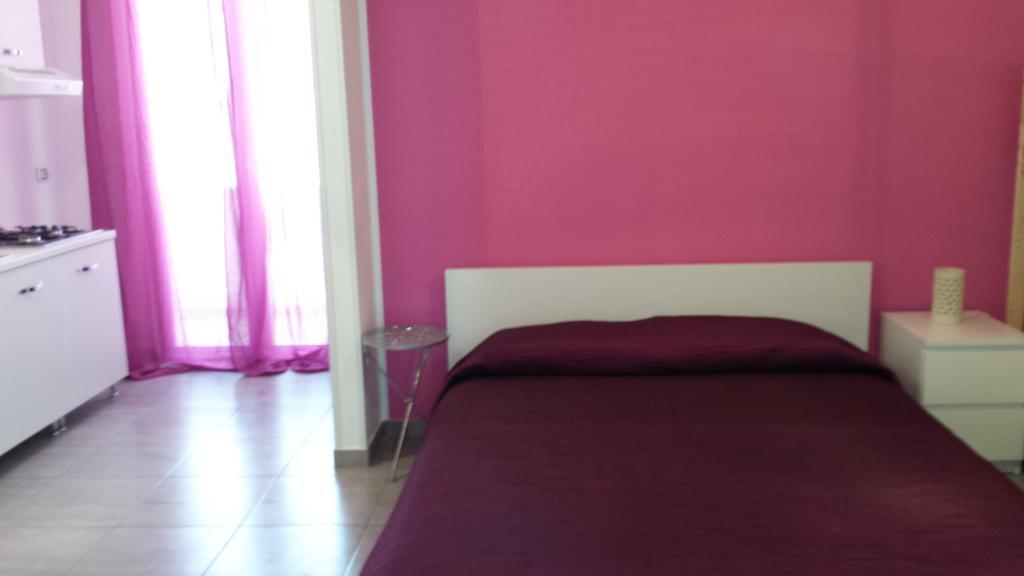 Case Vacanze Iris Uggiano La Chiesa Chambre photo
